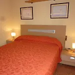 Isabella's House 4*