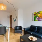 Apartahotel Isabella's House Barcelona