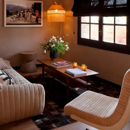 Aparthotel Isabella's House 3*
