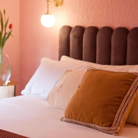 Isabella's House 4*
